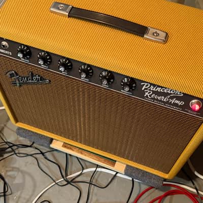 Fender 65’ Reissue Amp Lacquered Tweed xlnt image 7