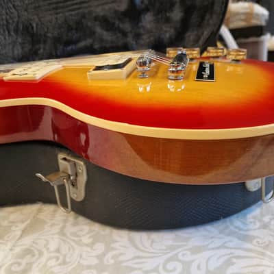 1979 Gibson Les Paul KM Limited Edition Kalamazoo Custom Shop Electric Guitar Cherry Sunburst image 8