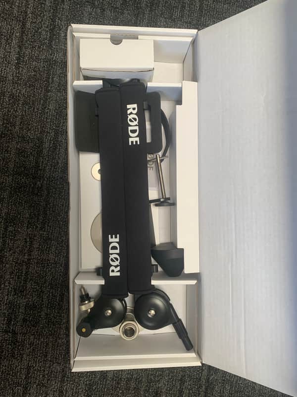 RODE PSA1+ Studio Boom Arm 2021 - Black image 1