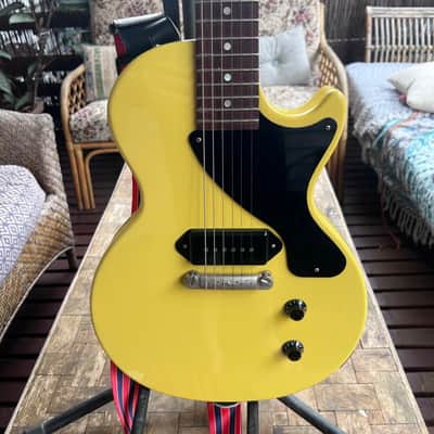 Gibson Les Paul Junior 2015 - Gloss Yellow image 2