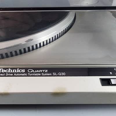 Technics Quartz SL-Q30 Direct Drive Automatic Turntable & New AT81CP cartridge! image 9