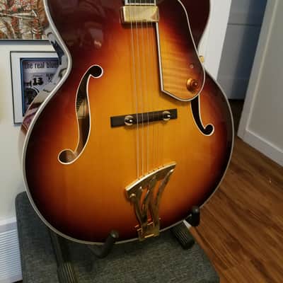 Washburn J10 Orleans Hollow-Body Electric Guitar Sunburst W/OHSC image 2