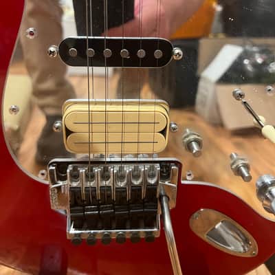 MIJ Contemporary Series Stratocaster w OHSC. Kahler Spyder, Bill Lawrence pickup image 3