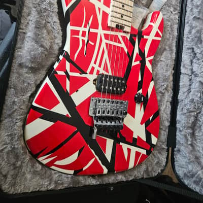 EVH Striped Series Electric Guitar 2013 - Present - Red/Black/White image 2