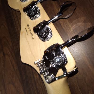 BASS Guitar Tuner Installation Tool - Pin-mount - Drill Jig - Fender image 10