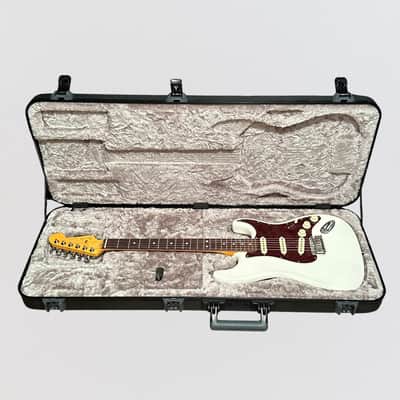 Fender American Ultra Stratocaster USA Electric Guitar 2020 - Arctic Pearl image 9