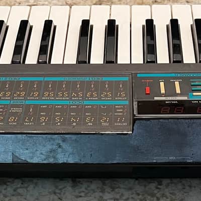 Korg Poly-800 Polyphonic Analog Synthesizer image 7
