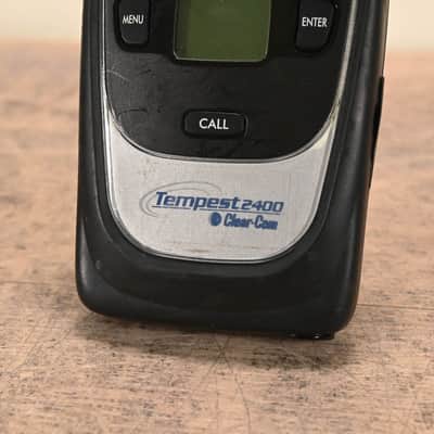 Clear-Com CP-242 Tempest2400 2.4 GHz 4-Channel Wireless BeltStation CG01LA9 image 3