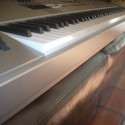 Yamaha Motif 8 88 Key Synthesizer - Fast, Safe, Shipping image 8