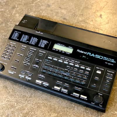 Roland RA-50 Realtime Arranger + Data ROM