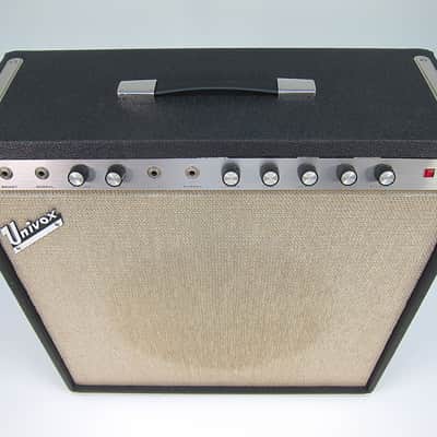 1965 Univox Amp U305R Thunderbolt (2) 6973's 1X15" Jensen Special Design all orig with footswitch image 3