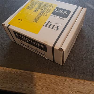 Empress Effects Nebulus Chorus / Vibrato / Flanger – Excellent Condition – Boxed image 4