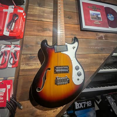 Danelectro The 66BT Baritone with Tremolo 2018 - Three Tone Sunburst image 1