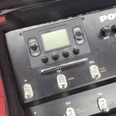 Line 6 POD HD500 Multi-Effect and Amp Modeler with Gigbag- Black image 3