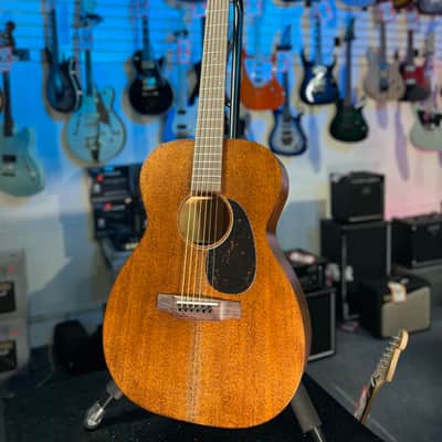 Martin 00-15M Acoustic Guitar - Satin Natural Mahogany Get Plek'd Free! 775 image 4