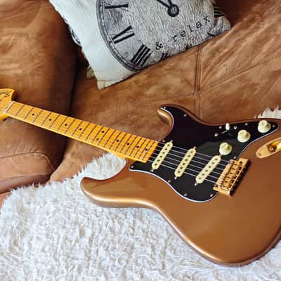 Fender Bruno Mars Signature Stratocaster 2023 - Mars Mocha image 19