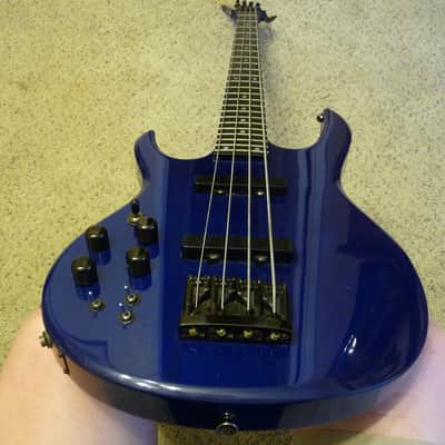 Carvin LB70 1991 Sapphire Blue Transparent - Lefty image 9