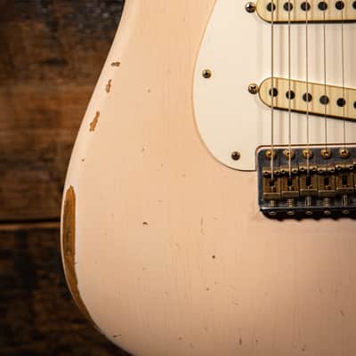 Fender Custom Shop 1959 Stratocaster Relic in Super Faded Aged Shell Pink image 18