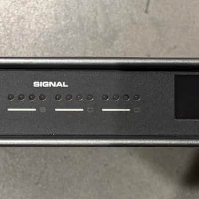 QSC Q-SYS I/O Frame — 8Out image 3