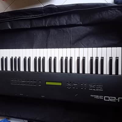 Roland U-20 61-Key RS-PCM Synthesizer 1989 - 1992 - Black