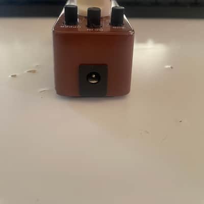 Mooer Pure Octave 2010s - Brown image 3