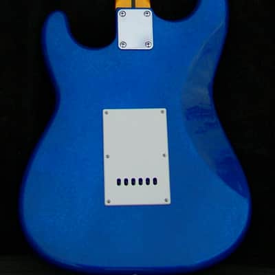 Custom Shop Patriot-Red, White and Blue Strat + Working Bridge Tone+Treble Bleed+SRV Pickups + Treble Bleed Circuit + '59 Style Neck with "C" Profile+ Setup+ Leveled, Crowned and Polished Frets+ Kluson Style Vintage Tuners! image 3