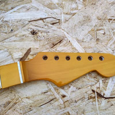 classic maple vintage tint gloss guitar neck truss rod access heel steel frets 25.5 scale guitar image 3