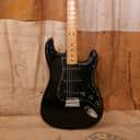 Fender Stratocaster 1977 - Black