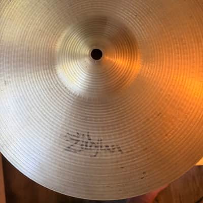Zildjian 14" A Series Quick Beat Hi-Hat Cymbals (Pair) 1982 - 2012 - Traditional image 2