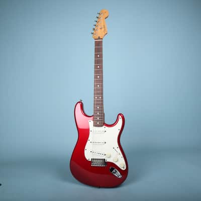 1998 Fender Deluxe Powerhouse Stratocaster Electric Guitar Red image 2