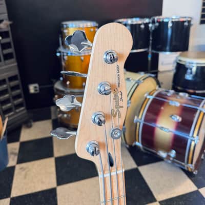Squier Vintage Modified Precision Bass TB 2008 - 2012 3-Color Sunburst image 2