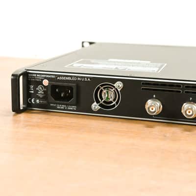 Shure PA821A Antenna Combiner for PSM Wireless Systems  - 470-952 MHz CG0106D image 9