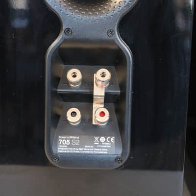Bowers & Wilkins 705 S2 Gloss Black Bookshelf Speaker Pair image 21