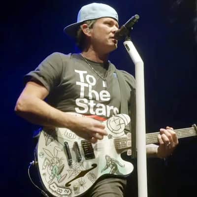 Fender Tom DeLonge Sticker Starcaster Electric Guitar - Olympic White image 5