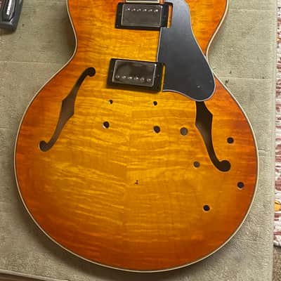 Walsh Semi-hollow 2024 - Nitrocellulose image 2