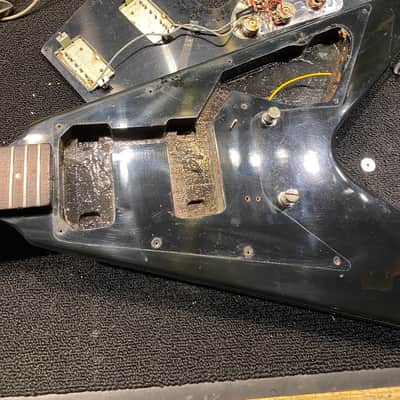 Gibson Flying V Black 1980 image 10