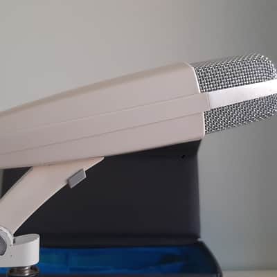 Sennheiser MD 421-2 Cardioid Dynamic Microphone 1960s - 1970s - White image 10