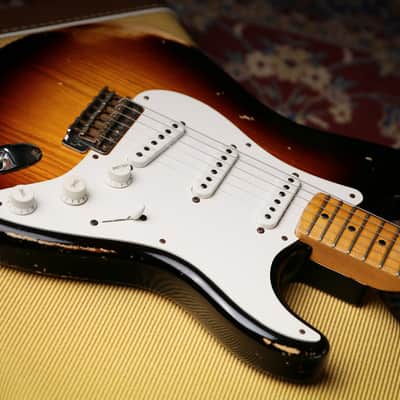 Fender USA Custom Shop 54' Stratocaster Heavy Relic Two Colour Sunburst image 17