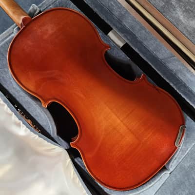 Karl Hofner Violin Model 7- 4/4 Full size, Concord case, D'addario tuner, Kun chin rest, K.Holtz. FG bow image 3