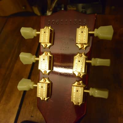 Gibson Les Paul Wine Red Guitar Gold Hardware Deluxe Tuners USA Case OHSC image 5