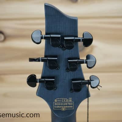 Immagine Schecter Omen Elite-6 FR See Thru Blue Burst Solid Body Electric Guitar B-Stock - 11
