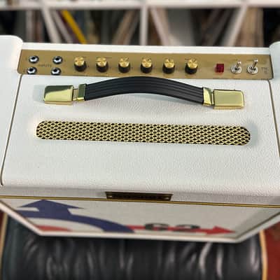 Marshall SV20C ‘Target 62’ 1×10 20w Combo White Levant - White image 5
