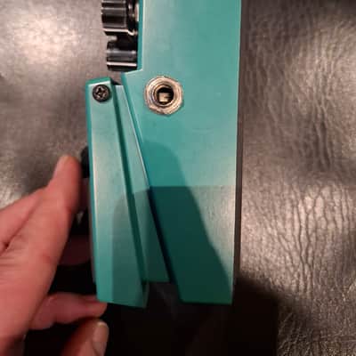 Boss TR-2 Tremolo (Silver Label) 1997 - Present - Green image 5