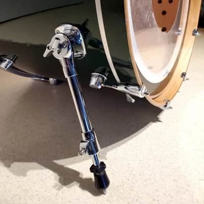 MAPEX "M" 22"x18" Bass Drum - Emerald Green Fade - Save $ image 4