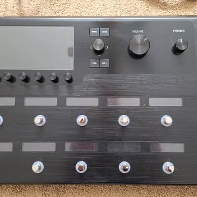 Line 6 Helix Floor Space Gray Excellent Condition Free Shipping