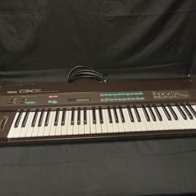 Yamaha DX9 Programmable Algorithm Synthesizer