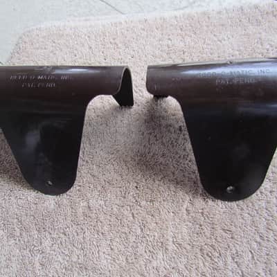 REED-O-MATIC Guitar Hangers Set Of 2 Brown Plastic 70's? Reed-o-matic Hanger Stands Cool Weird Older image 3