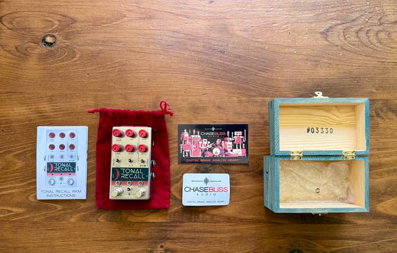 Chase Bliss Audio Tonal Recall RKM Red Knob Mod Analog Delay 2017 - 2018 - Graphic with Red Knobs image 1
