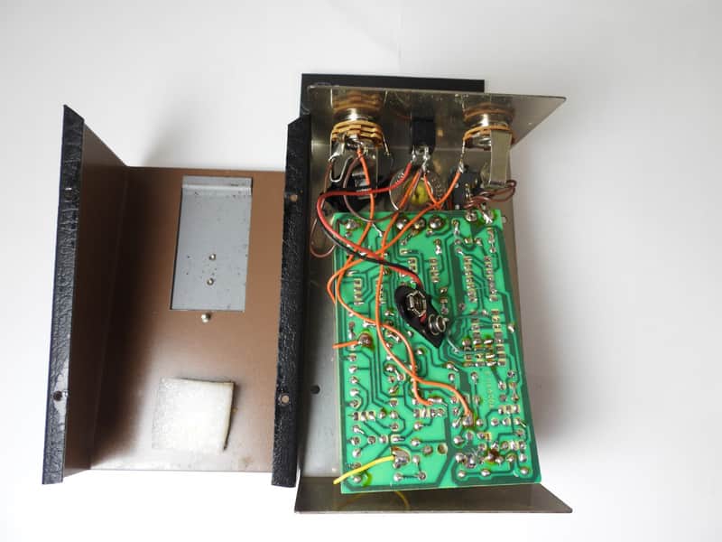 1983 Electro Harmonix Small Clone Mini Chorus Effects Pedal EH4600
