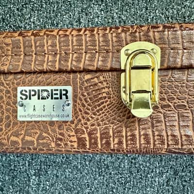 Mint Spider Croc Hard Case for Les Paul. 2010s - Brown. image 4